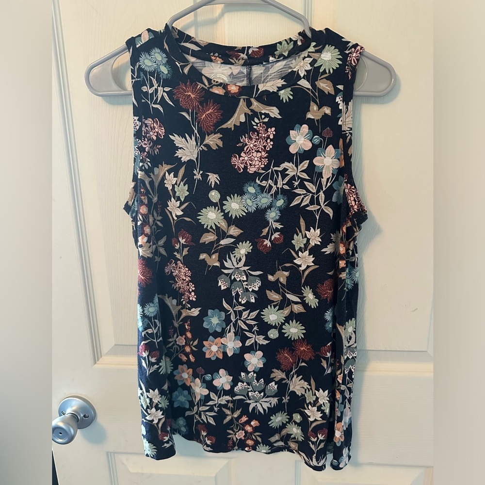 Maurice’s floral tank